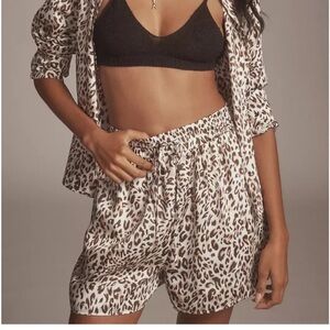 Maeve Leapord Print Short